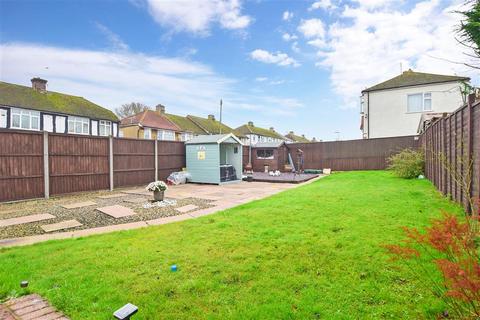 1 Prince Albert Square, Redhill, RH1 5AN