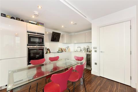 3 bedroom apartment to rent, Altitude Point, 71 Alie Street, London, E1