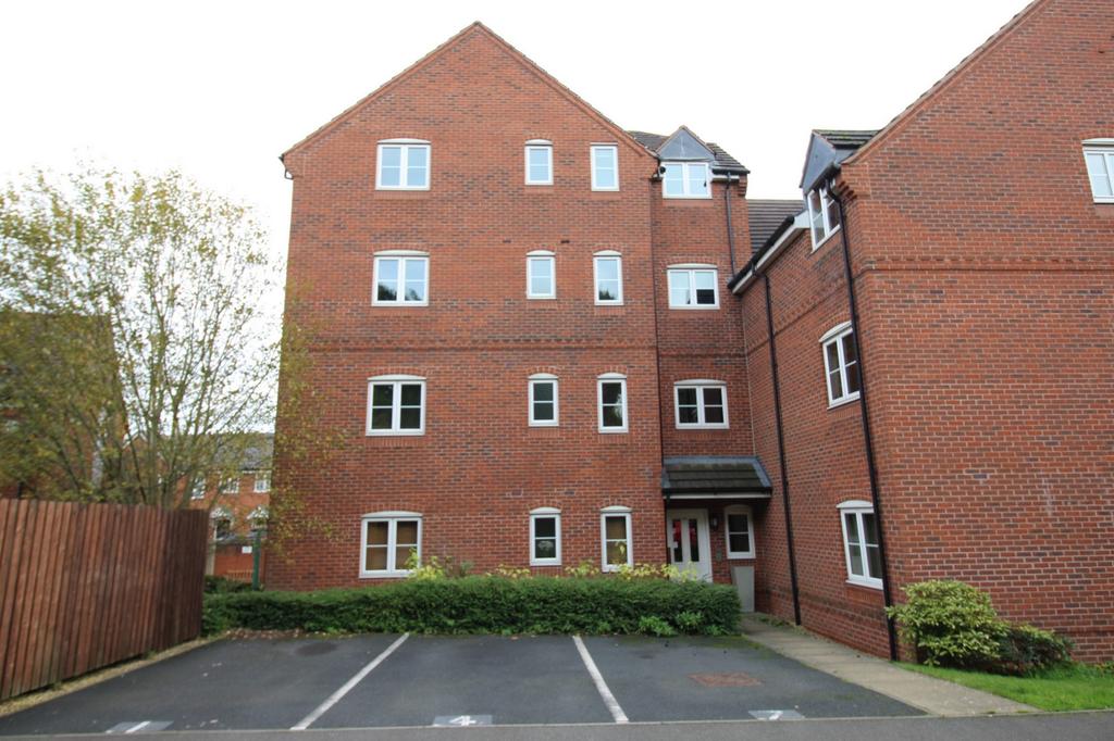 Ray Mercer Way, Kidderminster, DY10 2 bed apartment £725 pcm (£167 pw)