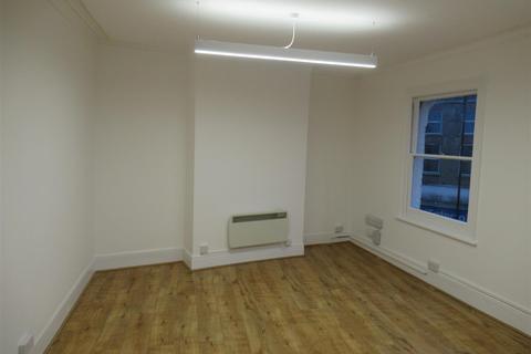 Office to rent - The Broadway, Wimbledon, London