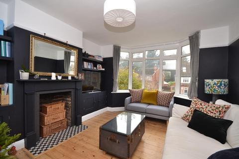 221 Hemdean Road, Caversham, Reading, RG4 7QX