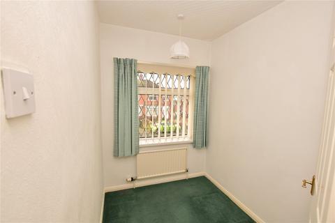 15 Carson Avenue, Grimsby, DN34 4QX