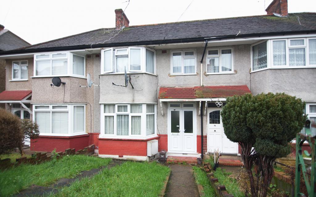 Ferney Road, East EN4 3 bed terraced house £549,999