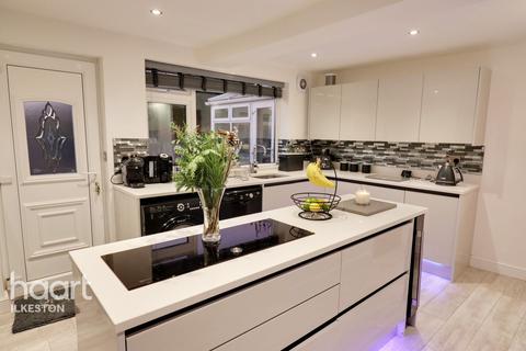 41 Dale View, Ilkeston, DE7 4LD