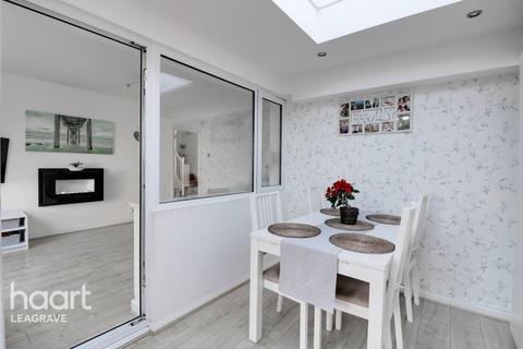 42 Vincent Road, Luton, LU4 9AW