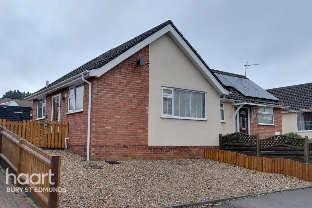 Winthrop Road, Bury St Edmunds 1 bed bungalow £200,000
