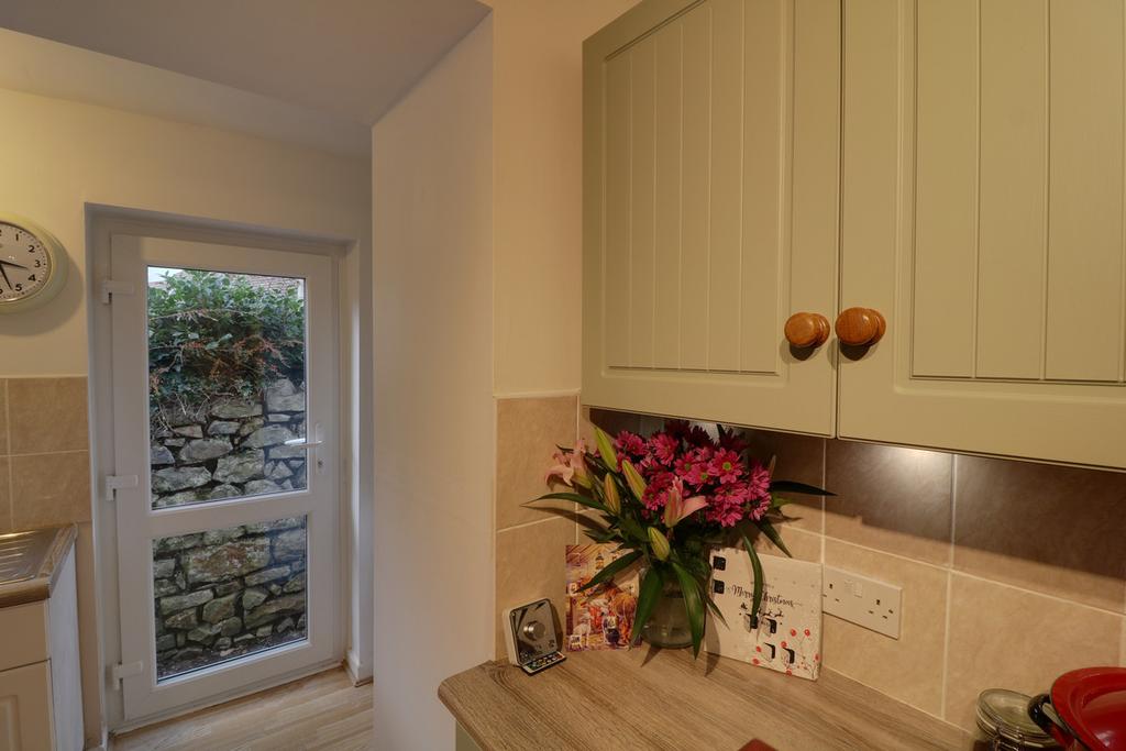 Kitchen / Breakfast Room