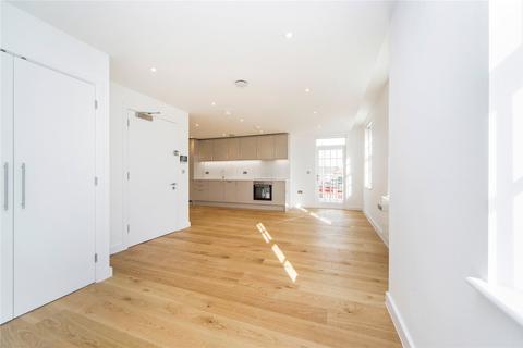 Studio to rent, The Mansion, 250 High Street, Feltham, Middlesex