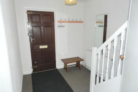 22 Springbank Crescent, Headingley, Leeds, LS6 1AB