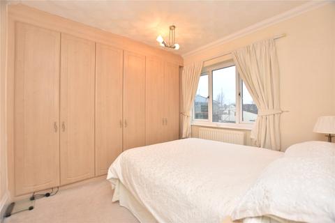 24 Broadway, Leeds, LS15 0LX