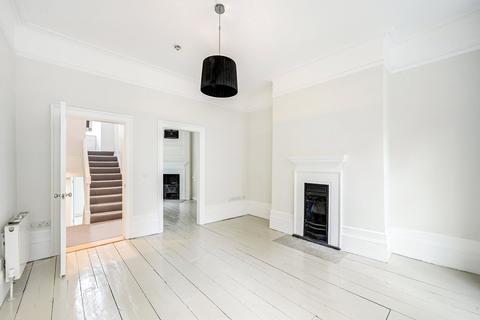 2 bedroom apartment to rent, Beak Street, Soho, W1F