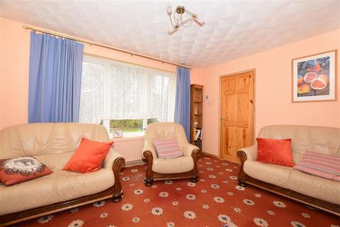 18 The Drove, Whitfield, Dover, CT16 3JB