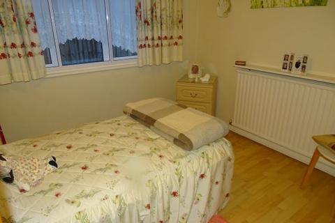 4 Ash Grove, Feltham, TW14 8AR