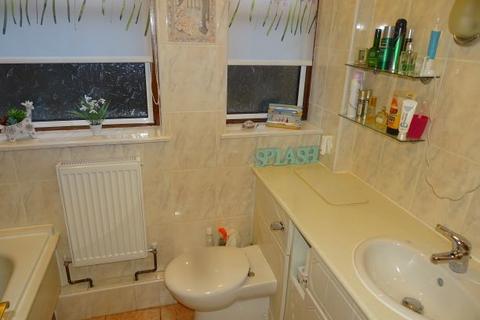 4 Ash Grove, Feltham, TW14 8AR