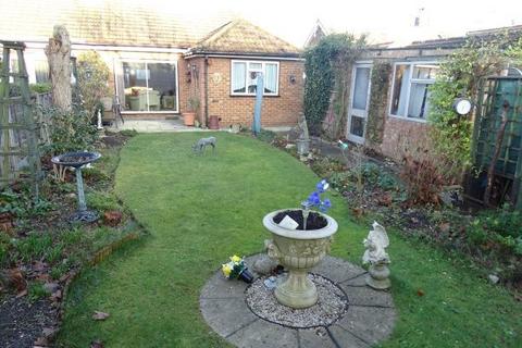 4 Ash Grove, Feltham, TW14 8AR