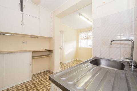 38 Heather Way, Romford, RM1 4TA