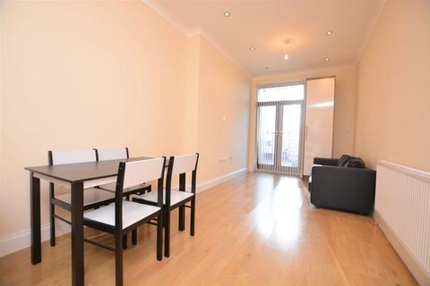 1 bedroom flat for sale, High Street, Slough