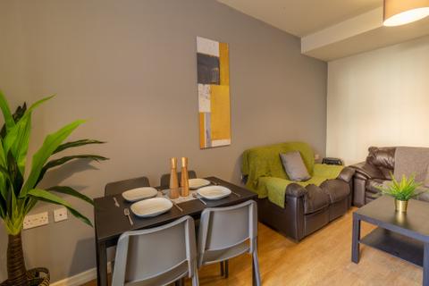 7 bedroom flat to rent - Flat 3, 4a Radford Road, Leamington Spa