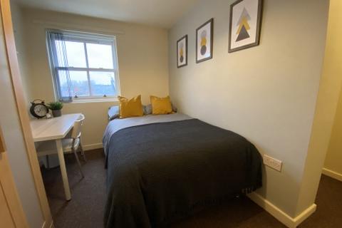 6 bedroom apartment to rent, Flat 4, 4a Radford Road, Leamington Spa