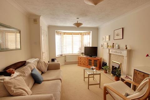 32 Foxglove Drive, Trowbridge, BA14 7SQ