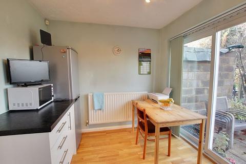 32 Foxglove Drive, Trowbridge, BA14 7SQ