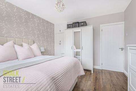 47 Chippenham Road, Romford, RM3 8HJ