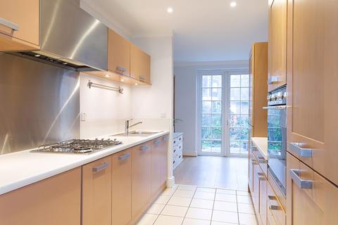 22 Sherbrooke Way, Worcester Park, KT4 8BP