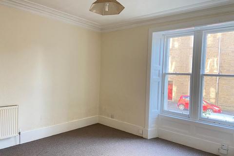 Studio to rent, 14 Cleghorn St G/1, Dundee, DD2 2NR