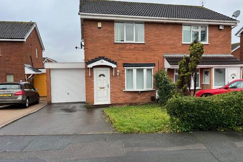 2 bedroom semi-detached house to rent, Penderell Close, Featherstone, Wolverhampton WV10