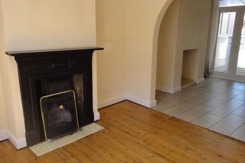 2 bedroom house to rent, Newfield Terrace, Frodsham