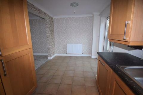 3 bedroom detached house to rent, Summercroft Close, Golborne