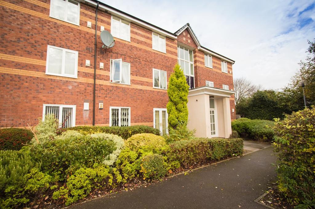 Velour Close, Trinity Riverside, Salford, M3 2 bed apartment £695 pcm