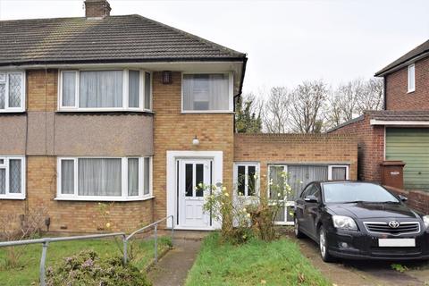 18 Commissioners Road, Strood, Rochester, ME2 4EB