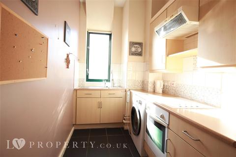 Flat 4, 182 King Edwards Road, Birmingham, B1 2QD