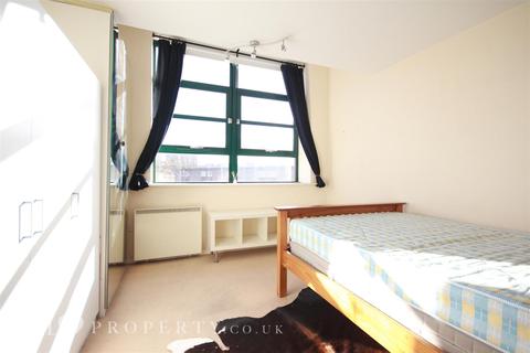 Flat 4, 182 King Edwards Road, Birmingham, B1 2QD