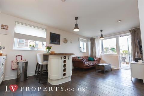 Apartment 4, 10 Bell Barn Road, Birmingham, B15 2DH