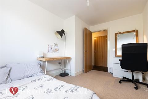 Apartment 4, 10 Bell Barn Road, Birmingham, B15 2DH
