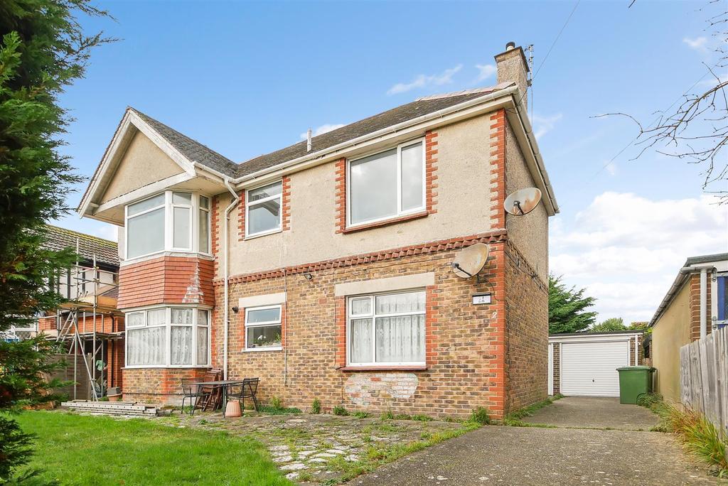Parklands Avenue, Bognor Regis 2 bed apartment £895 pcm (£207 pw)