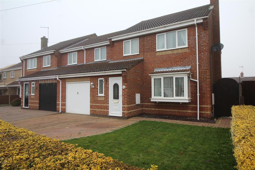 Teal Road, Whittlesey, Peterborough 4 bed semidetached house £279,995