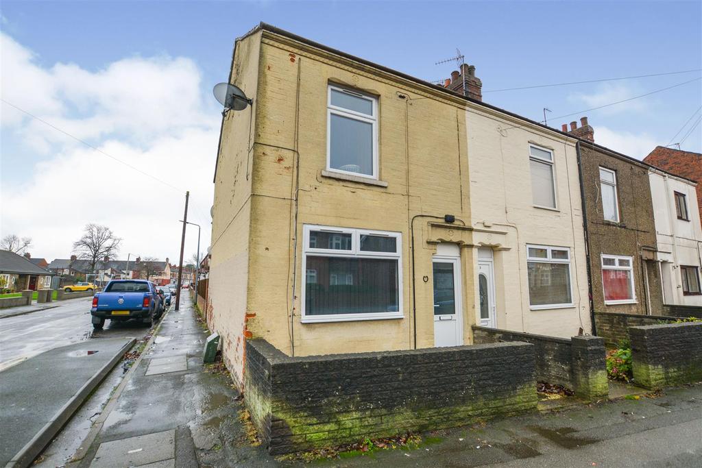 Digby Street, Scunthorpe 2 bed end of terrace house £69,950