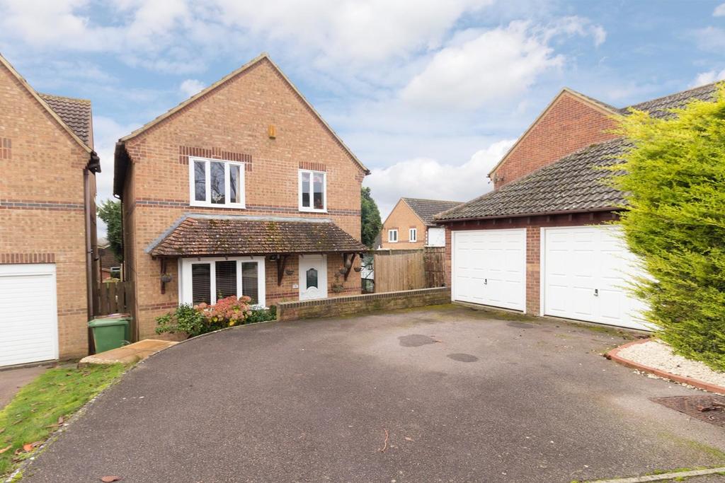 Mount Pleasant Close, Lyminge, Folkestone 4 bed house £425,000