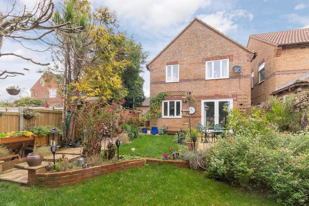 Mount Pleasant Close, Lyminge, Folkestone 4 bed house £425,000