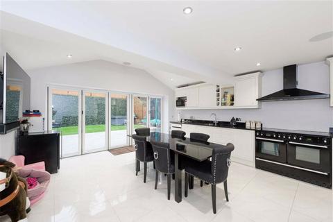 8 Emily Davison Drive, Epsom, KT18 5QH