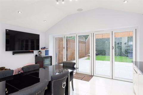 8 Emily Davison Drive, Epsom, KT18 5QH