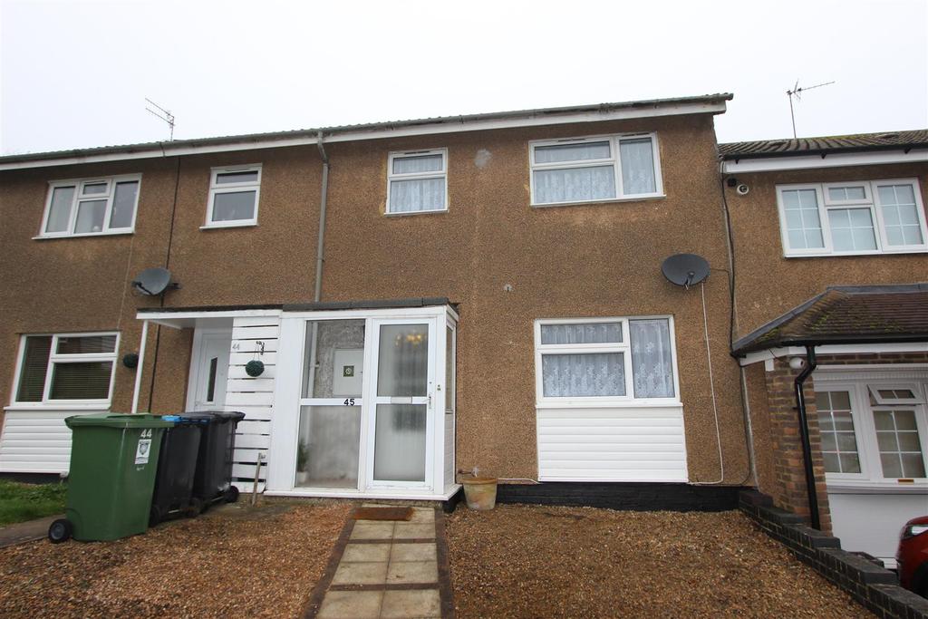 Argyll Road, Hemel Hempstead, HP2 6ND 3 bed terraced house £1,300 pcm