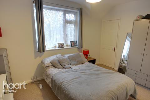 85 Darnley Road, Rochester, ME2 2EY