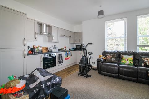 1 bedroom apartment to rent, Southampton Street, Hampshire, GU14