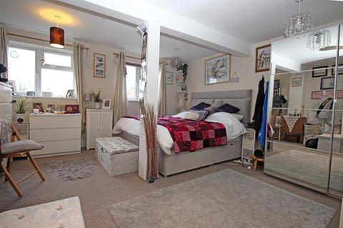 152 Durham Road, Stevenage, SG1 4HZ