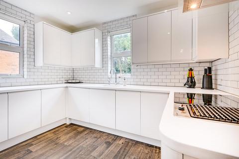 3 bedroom maisonette for sale, Pattison Road, Hampstead