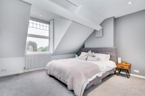 3 bedroom maisonette for sale, Pattison Road, Hampstead